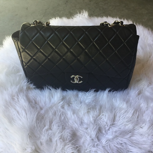 CHANEL Handbags - Chanel Lambskin Black Classic Handbag